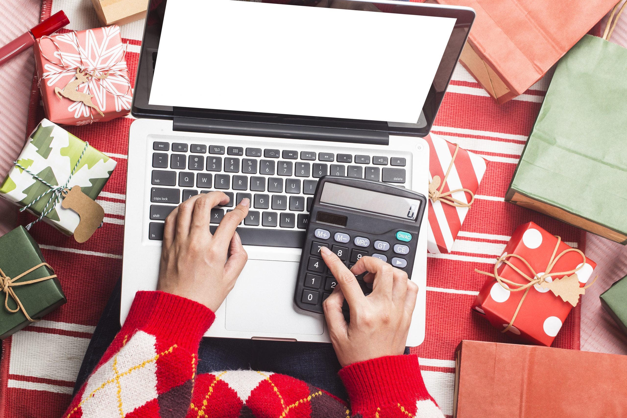 christmas-online-shopping-female-buyer-with-laptop-prepare-to-xmas-eve